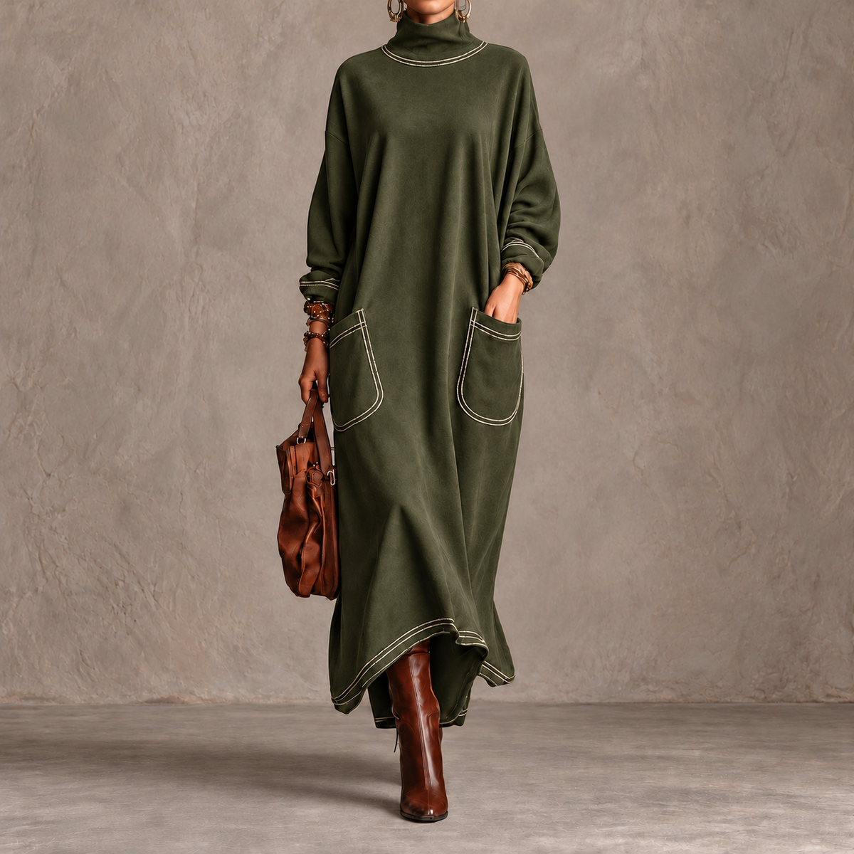 Rossana Profilo verde oliva, abito maxi con collo alto e impunture crema