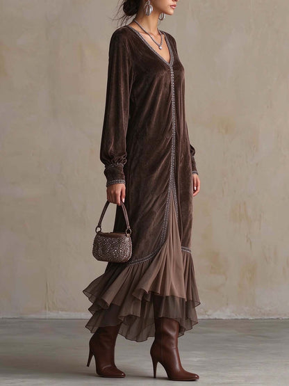 Teresa | Vestito midi svasato in suede sintetico con scollo a V e dettaglio di rifinitura