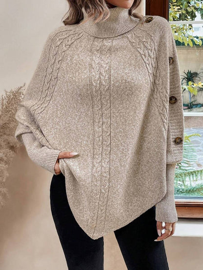 Alessia | Maglione a Poncho in Maglia a Trecce con Collo Alto e Maniche a Pipistrello