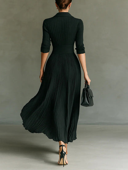 Elvia | Plissiertes Maxikleid mit Revers und hoher Taille