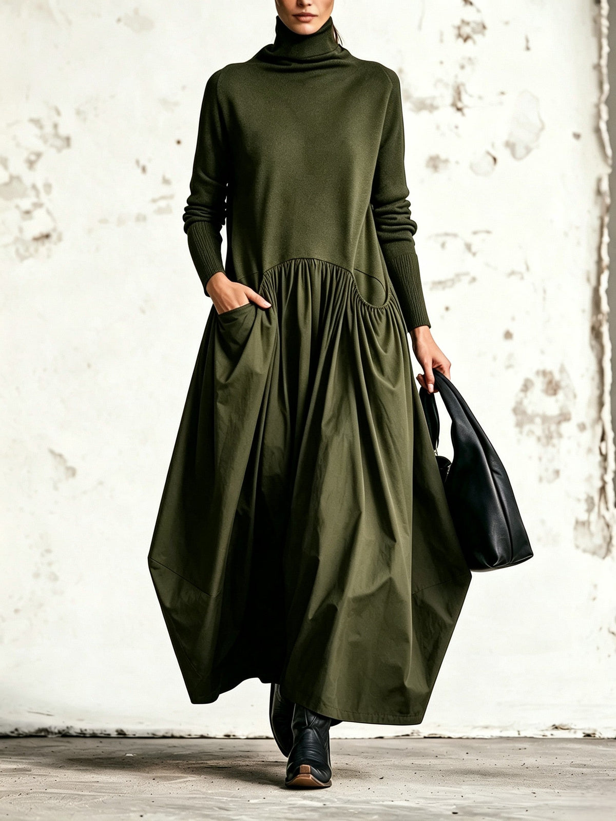 Ilaria | Abito Maxi Oversize a Collo Alto con Tasche