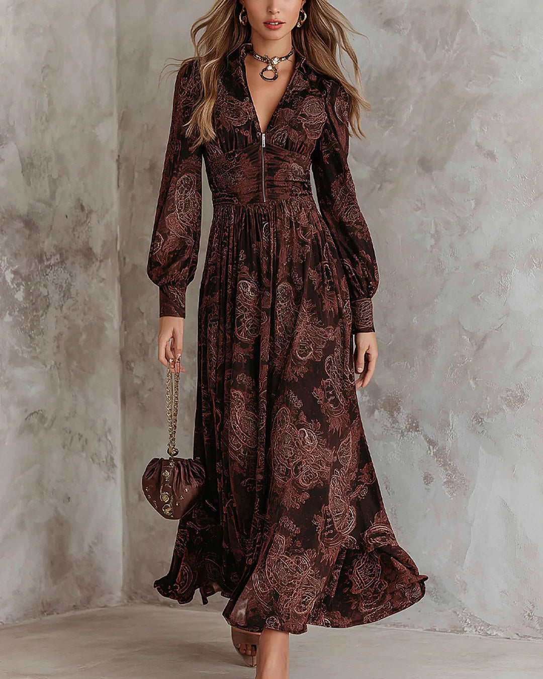 Arianna | Abito Lungo Paisley con Vita Segnata, Marrone