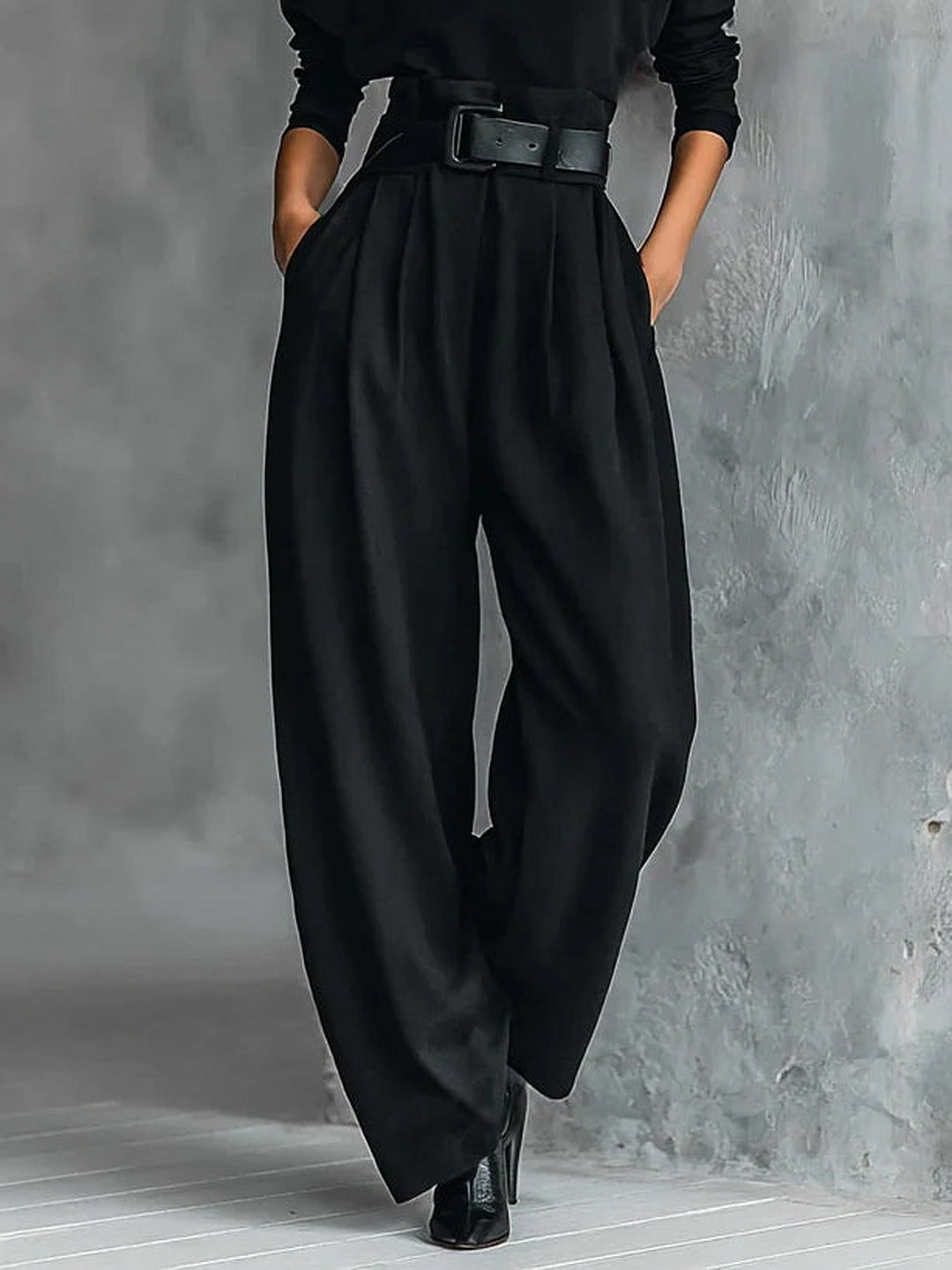 Jolanda | Completo Dolcevita e Pantalone con Cintura, Nero