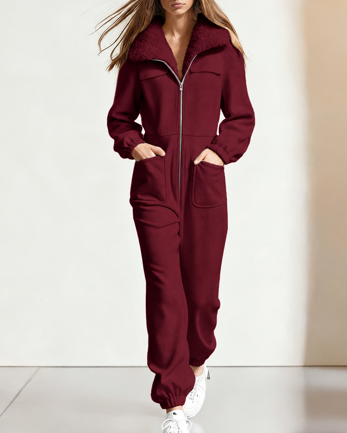 Tuta intera con collo effetto teddy e zip — Bordeaux (simulazione colore)